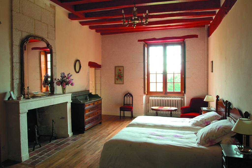 Chateau De La Noblaye Bed and Breakfast Lemere Værelse billede